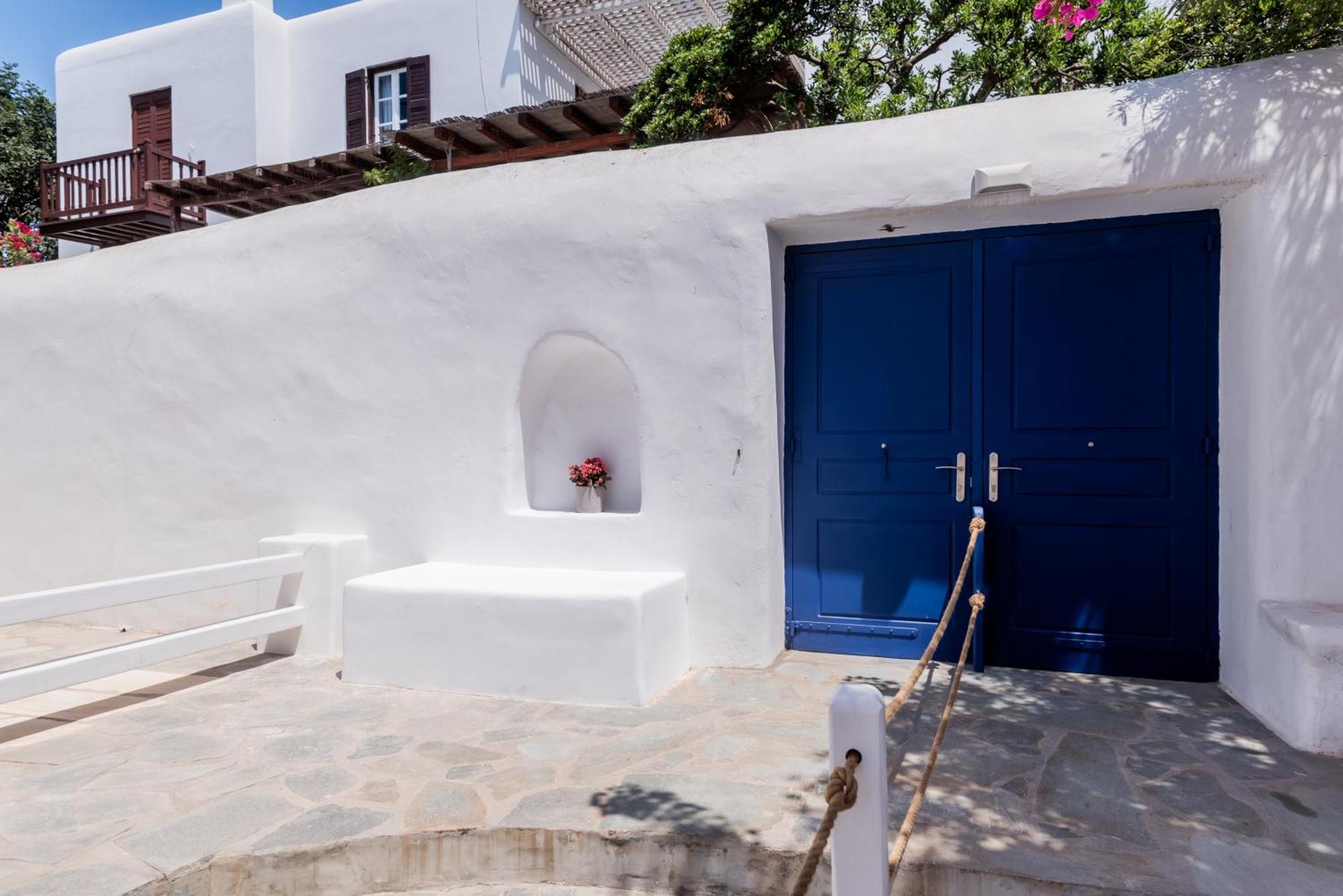Olive Tree & Capari Mykonos Town Homes & Apartments With Pool! Exterior foto